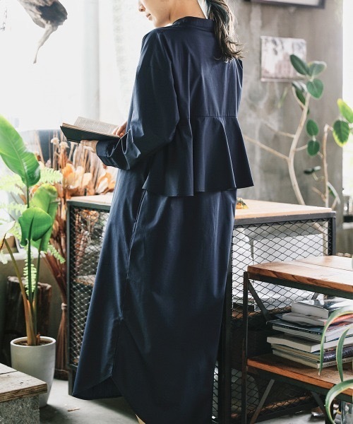 Bou Jeloud（ブージュルード）の「【はあちゅう×BouJeloud】２wayバックフレアシャツワンピース（シャツワンピース・レディース・ネイビー/ベージュ・FREE）」の7枚目の写真