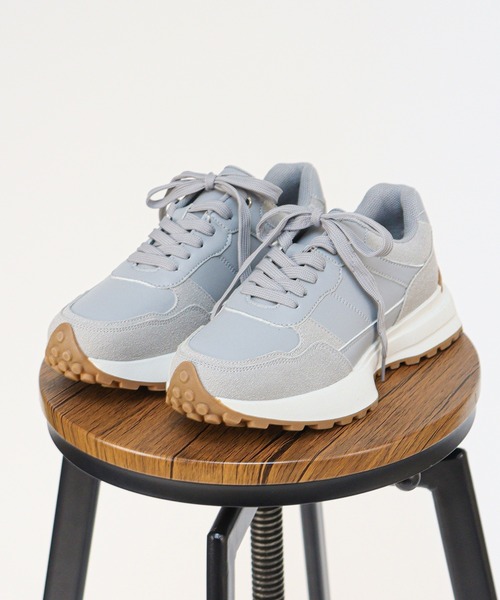 Dedes（デデス）の「Dedes/ローカットレトロスニーカー(6397)（スニーカー・レディース・ホワイト/ブラック/ネイビー/グレー/ホワイト系その他/シルバー系その他/ブラック系その他・41/42/43/36/37/44/40/38/39）」の5枚目の写真