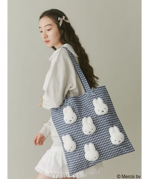merry jenny（メリージェニー）の「ギンガムもこもこmiffyトート　/　ギンガムもこもこミッフィートート（トートバッグ・レディース・ブラック/ブルー/レッド・FREE）」の19枚目の写真