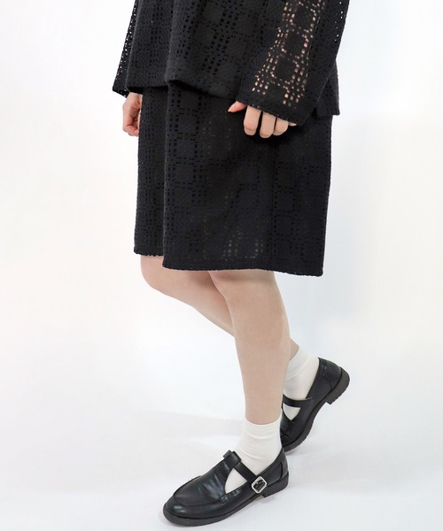 haupia（ハウピア）の「小さな箱の贈り物【ハーフパンツ】（その他パンツ・レディース・ブラック/アイボリー・MEDIUM）」の2枚目の写真