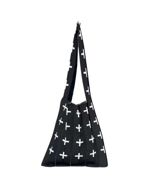 KNT365(ケイエヌティサンロクゴ)の「Knitty Cross(トートバッグ・レディース・クリーム/ピンク/ベージュ/ブラック/ブラウン・FREE)」の2枚目の写真