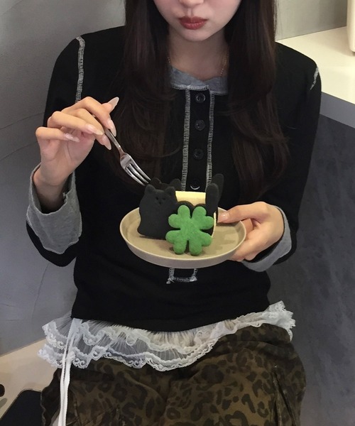 Judin(ジュディン)の「配色ニットトップス【JD】(ニット/セーター・レディース・ブラック・FREE)」の3枚目の写真