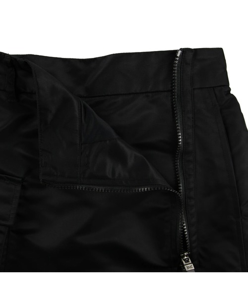 WAAC(ワック)の「WOMENS サスティナブルナイロンスカート(スカート・レディース・ブラック/ベージュ・SMALL/X-SMALL/MEDIUM)」の6枚目の写真
