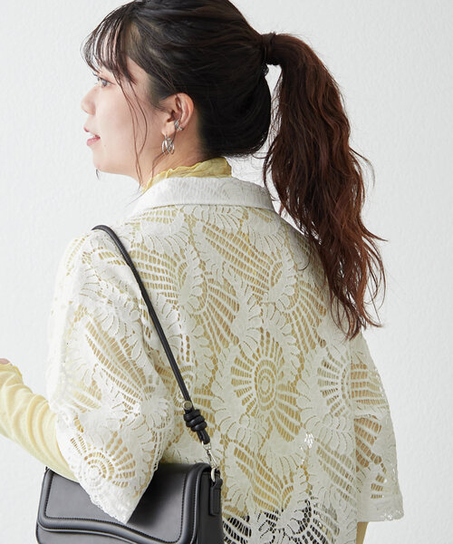 NAO(ナオ)の「【春夏トレンドキーワード/lace】ショート丈レースシャツ(シャツ/ブラウス・レディース・ブラック/オフホワイト/アイボリー・FREE)」の21枚目の写真