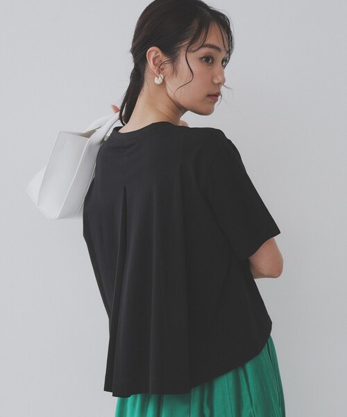 OPAQUE.CLIP（オペークドットクリップ）の「バックフレアショートTシャツ【洗濯機洗い可】（Tシャツ/カットソー・レディース・ホワイト/グリーン/ブラック/ブラウン系その他・38/40/42/36）」の16枚目の写真