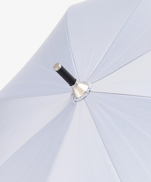 Afternoon Tea（アフタヌーンティー）の「【UVカット率・遮光率100%生地使用】スカラップリボン刺繍晴雨兼用長傘 日傘（長傘・レディース・ネイビー/ブルー/オフホワイト・ONE SIZE）」の16枚目の写真
