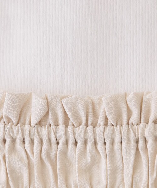 OPAQUE.CLIP(オペークドットクリップ)の「《ツインセット》シャーリングビスチェ×ロングTシャツ【洗濯機洗い可】(その他トップス・レディース・ベージュ系その他7/ブラック系4・38/40/42)」の6枚目の写真