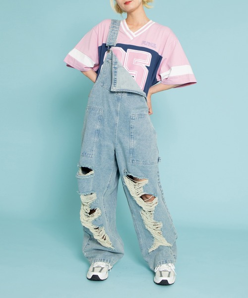 PUNYUS（プニュズ）の「ダメージデニムオーバーオール（サロペット/オーバーオール・レディース・ライトブルー・2/3/4/1）」の22枚目の写真
