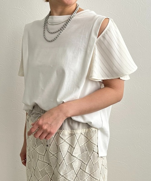 LHELBIE(レルビエ)の「フレア袖ドッキングトップス(Tシャツ/カットソー・レディース・ネイビー/ブラック/オフホワイト・M)」の4枚目の写真