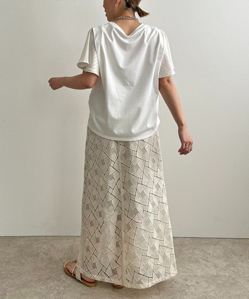 LHELBIE(レルビエ)の「フレア袖ドッキングトップス(Tシャツ/カットソー・レディース・ネイビー/ブラック/オフホワイト・M)」の8枚目の写真