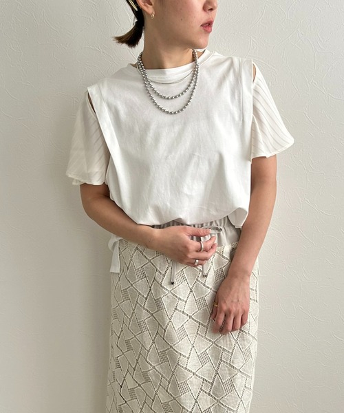 LHELBIE(レルビエ)の「フレア袖ドッキングトップス(Tシャツ/カットソー・レディース・ネイビー/ブラック/オフホワイト・M)」の10枚目の写真