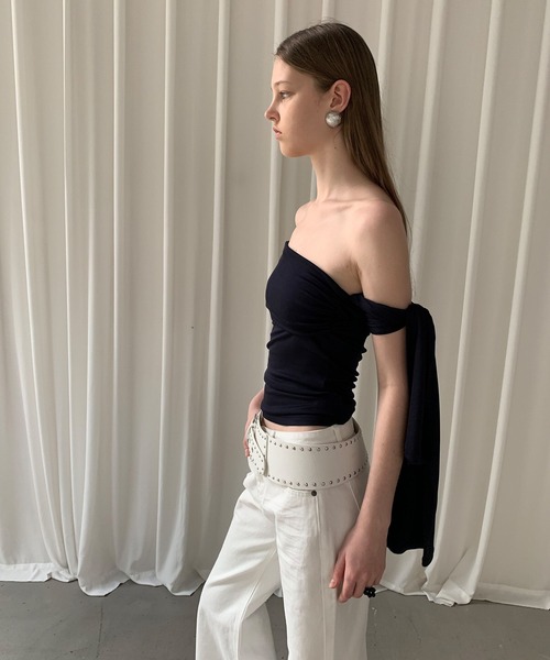 LONSLAN（ロンスラン）の「【LONSLAN】アシンメトリーオフショルダートップス LONW25s031（Tシャツ/カットソー・レディース・ブラック/ホワイト・M）」の20枚目の写真