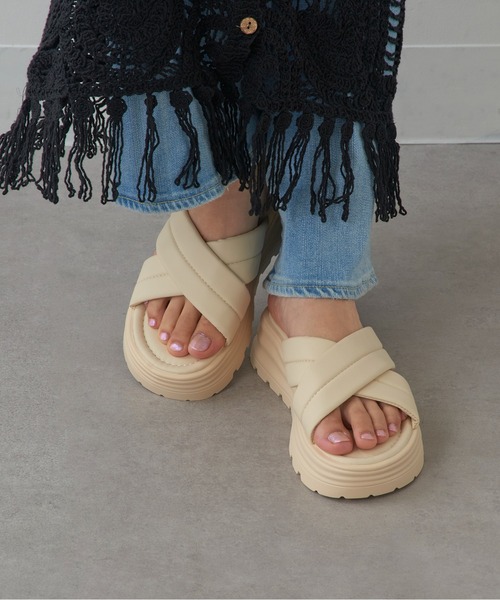 MAGASIN DE MODE Chou Chou(マガジンデモードシュシュ)の「【MAGASIN DE MODE Chou Chou】フラットソール カジュアルクロスサンダル KNF-TP※(サンダル・レディース・ベージュ/ブラック・39/38/37/36)」の11枚目の写真