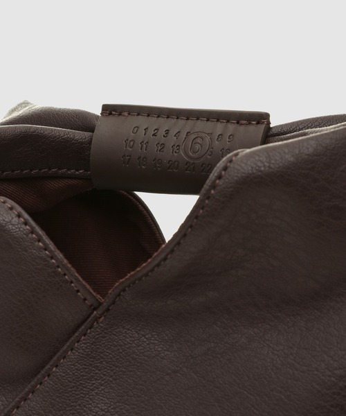 MM6 Maison Margiela(エムエムシックス メゾン マルジェラ)の「BORSA MANO(ショルダーバッグ・レディース・その他/その他1・UNI)」の11枚目の写真