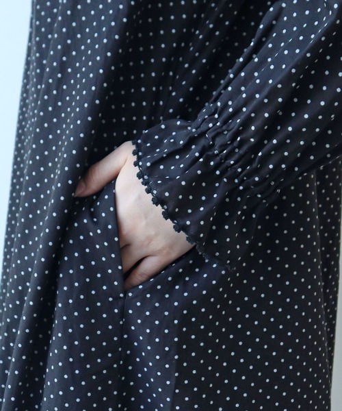bulle de savon（ビュルデサボン）の「△キュプラ ルナファー ドットプリント ケープ衿ワンピース（ワンピース・レディース・ドット・FREE）」の16枚目の写真