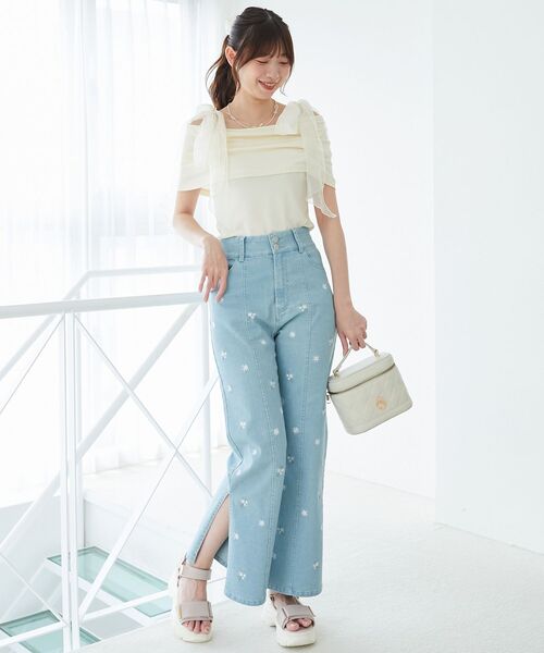 MAJESTIC LEGON（マジェスティックレゴン）の「肩リボンオフショルカットトップス（Tシャツ/カットソー・レディース・ライトグレー/ピンク/ブラック/アイボリー・MEDIUM）」の6枚目の写真