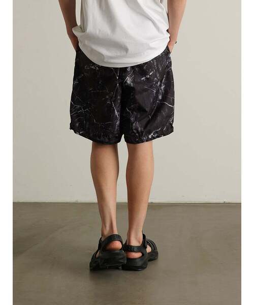 TAION(タイオン)の「【TAION】 REVERSIBLE WIDE SHORTSノンダウン ミリタリー リバーシブル ワイドショーツ ワイドショートパンツ(その他パンツ・メンズ・ホワイト系1/ブラック/グリーン系1/ブラック系1・3/2)」の21枚目の写真