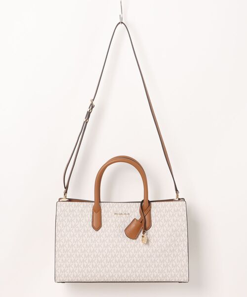 MICHAEL KORS(マイケルコース)の「SCARLETT サッチェル ミディアム - MKシグネチャー(ハンドバッグ・レディース・ホワイト系その他・FREE)」の5枚目の写真
