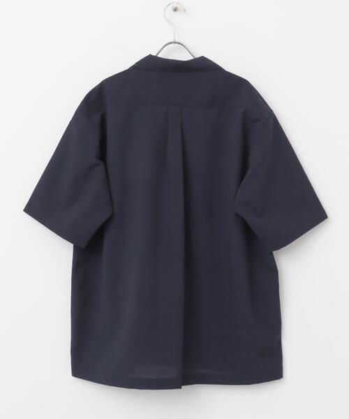 ITEMS URBANRESEARCH（アイテムズ アーバンリサーチ）の「リネンタッチオープンカラーシアーシャツ（シャツ/ブラウス・メンズ・ベージュ/ブラウン/ブラック/ネイビー・LARGE/MEDIUM）」の14枚目の写真