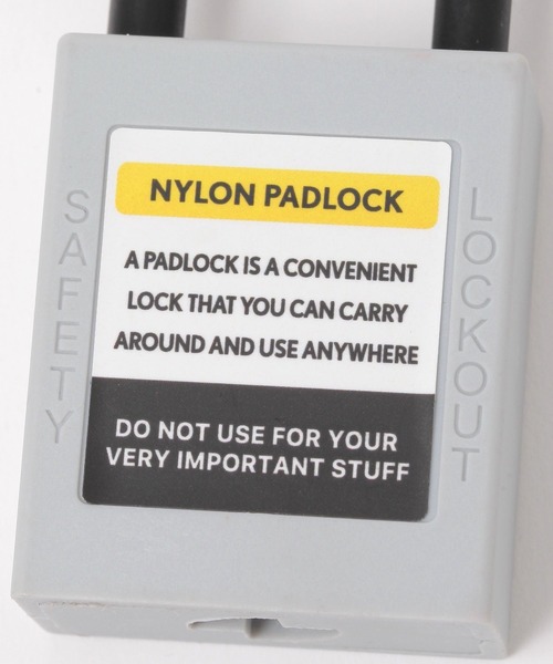 niko and...（ニコアンド）の「【OLD SMITH(オールドスミス)】ナイロンPADLOCK（南京錠）（トラベルグッズ・レディース・グレー/オレンジ・0）」の9枚目の写真