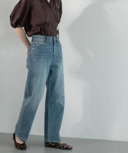 OPAQUE.CLIP（オペークドットクリップ）の「ストレッチストレートデニム【洗濯機洗い可】（デニムパンツ・レディース・スミクロ/ブルー/ネイビー・36/38/40/42）」の3枚目の写真