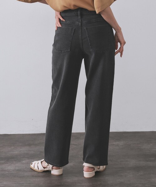 OPAQUE.CLIP（オペークドットクリップ）の「ストレッチストレートデニム【洗濯機洗い可】（デニムパンツ・レディース・ブルー/スミクロ/ネイビー・38/40/36/42）」の16枚目の写真