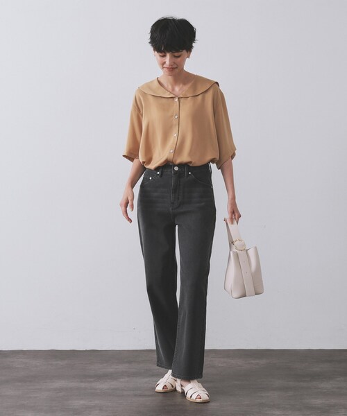 OPAQUE.CLIP（オペークドットクリップ）の「ストレッチストレートデニム【洗濯機洗い可】（デニムパンツ・レディース・ブルー/スミクロ/ネイビー・38/40/36/42）」の17枚目の写真