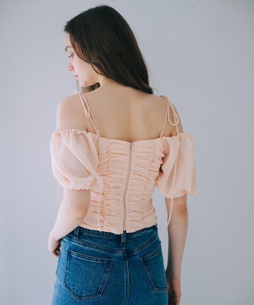 SELFIST(セルフィスト)の「3WAYオフショルギャザーブラウス 夏服 リボン プリント(シャツ/ブラウス・レディース・ピンク/ブラック/アイボリー・フリー)」の10枚目の写真