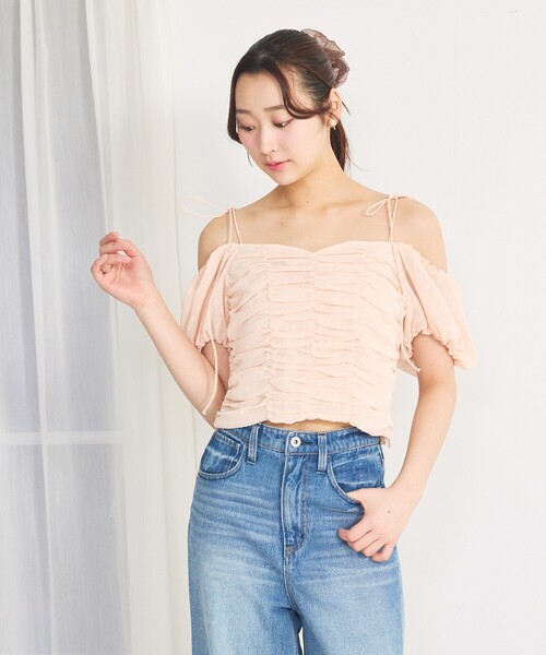 SELFIST(セルフィスト)の「3WAYオフショルギャザーブラウス 夏服 リボン プリント(シャツ/ブラウス・レディース・ピンク/ブラック/アイボリー・フリー)」の17枚目の写真