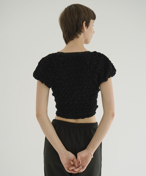 CLANE（クラネ）の「SHIRRING PUFF TOPS（Tシャツ/カットソー・レディース・レッド/アイボリー/ブラック・1/2）」の16枚目の写真