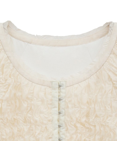 CLANE（クラネ）の「SHIRRING PUFF TOPS（Tシャツ/カットソー・レディース・レッド/アイボリー/ブラック・1/2）」の8枚目の写真