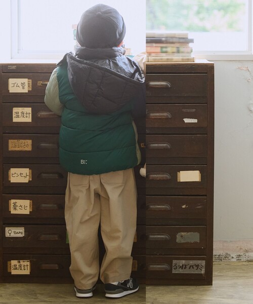 BEAMS mini（ビームスミニ）の「タック バルーン パンツ 2025FW（90～150cm）（その他パンツ・キッズ・ベージュ/インディゴブルー・90/100/110/120/130/140/150）」の9枚目の写真