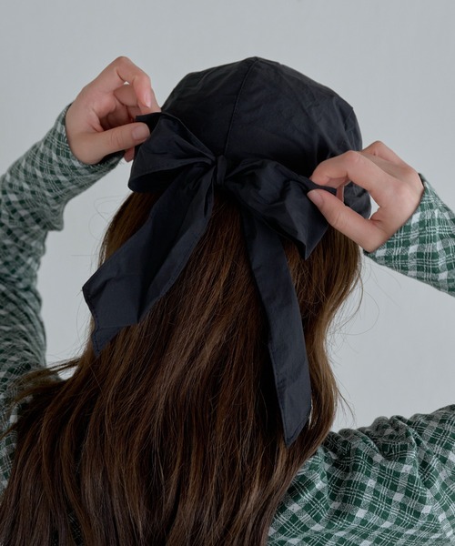 UNE MANSION（ユヌマンション）の「バックリボンナイロンキャスケットハンチングキャップ帽子（キャップ・レディース・ブラック/グレー・ONESIZE）」の16枚目の写真