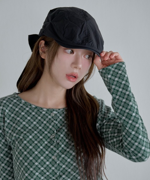 UNE MANSION（ユヌマンション）の「バックリボンナイロンキャスケットハンチングキャップ帽子（キャップ・レディース・ブラック/グレー・ONESIZE）」の19枚目の写真