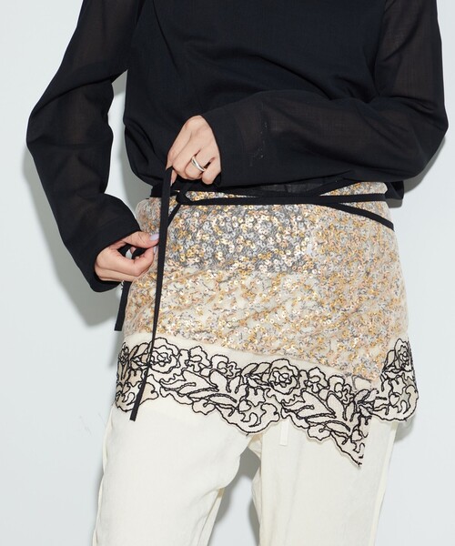 AEWEN MATOPH（イウエン マトフ）の「＜AEWEN MATOPH＞チュールスパンコールレースラップスカート（スカート・レディース・ピンク/ベージュ・FREE）」の2枚目の写真