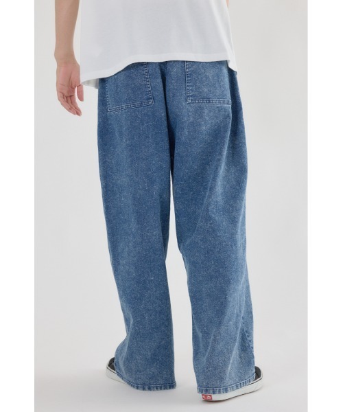 RODEO CROWNS WIDE BOWL（ロデオクラウンズワイドボウル）の「チルイージーデニムパンツ（デニムパンツ・メンズ・ブルー/ブラック・MEDIUM/LARGE）」の6枚目の写真
