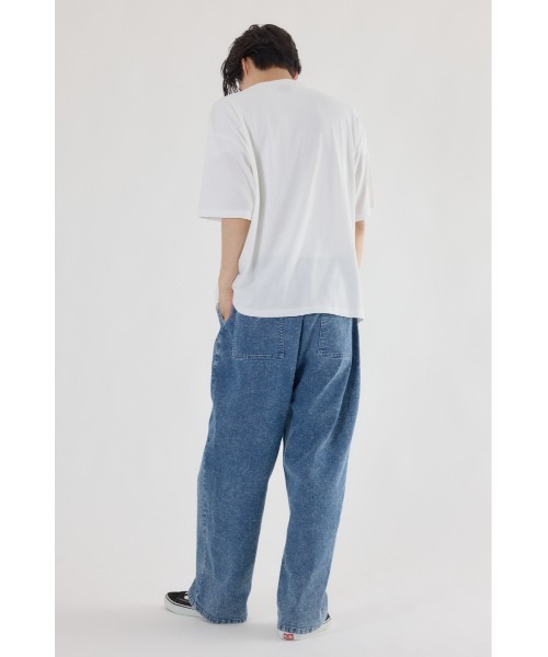 RODEO CROWNS WIDE BOWL（ロデオクラウンズワイドボウル）の「チルイージーデニムパンツ（デニムパンツ・メンズ・ブルー/ブラック・MEDIUM/LARGE）」の17枚目の写真