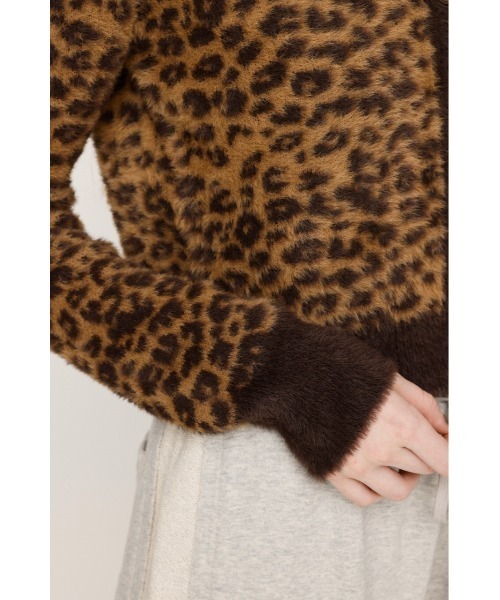 SLY（スライ）の「MINI SHAGGY V/N CD ミニ シャギー Vネック カーディガン 秋服（カーディガン/ボレロ・レディース・アイボリー/ブラウン系その他2/ライトブラック・FREE）」の19枚目の写真