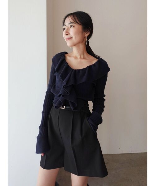 LAGUNAMOON（ラグナムーン）の「ラッフルフリルニットプルオーバー（ニット/セーター・レディース・アイボリー/カーキ/ネイビー・FREE）」の8枚目の写真