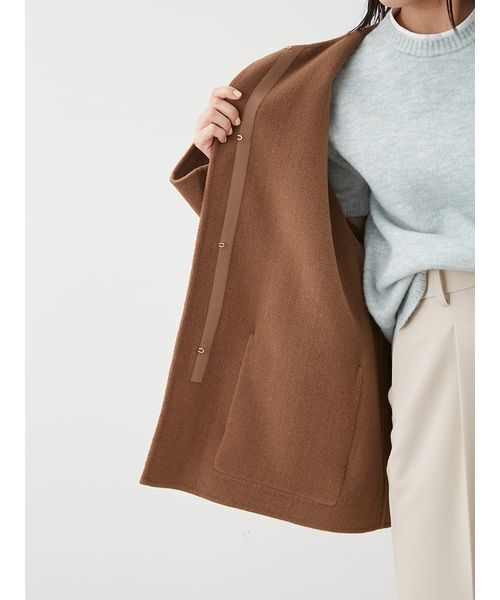 Mila Owen(ミラオーウェン)の「【WEB限定カラー】2wayファーポケットリバーコート(チェスターコート・レディース・イエロー/キャメル/アイボリー/グレー・0/1)」の17枚目の写真