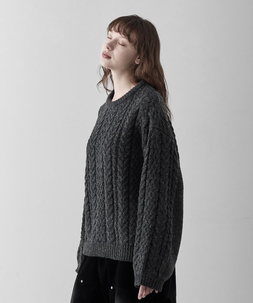 RUUBON（ルーボン）の「【RUUBON】3.5G melange cable knit / 3.5G メランジケーブルニット（ニット/セーター・メンズ・チャコールグレー/グレー・L/M/S）」の9枚目の写真