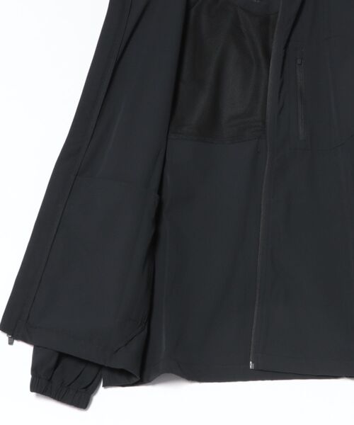 STANCE(スタンス)の「【STANCE/スタンス】ジップアップパーカージャケット 吸汗速乾 WARM UP JACKET(ナイロンジャケット・メンズ・ブラック・SMALL/LARGE/X-LARGE/XX-LARGE/MEDIUM)」の4枚目の写真