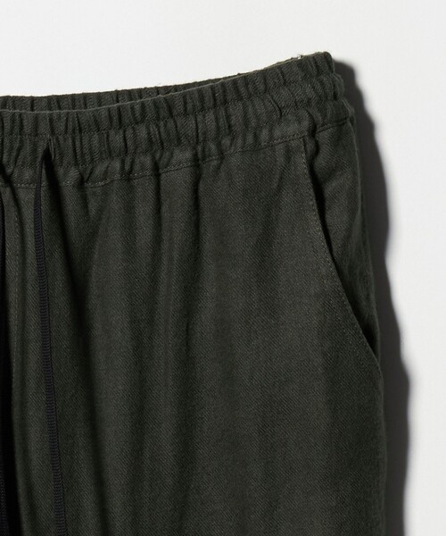 muller of yoshiokubo（ミュラーオブヨシオクボ）の「＜muller of yoshiokubo＞レザーライクポケット ジップパンツ（その他パンツ・レディース・オリーブ・36）」の3枚目の写真