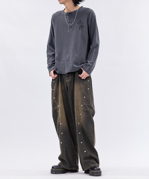 JOHN'S CLOSET（ジョンズクローゼット）の「【13】スタッズデザイン カーブデニム（デニムパンツ・メンズ・ブルー/ブラック/サックスブルー・LARGE/MEDIUM）」の11枚目の写真