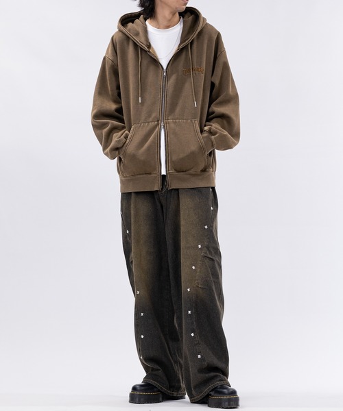 JOHN'S CLOSET（ジョンズクローゼット）の「【13】スタッズデザイン カーブデニム（デニムパンツ・メンズ・ブルー/ブラック/サックスブルー・LARGE/MEDIUM）」の7枚目の写真