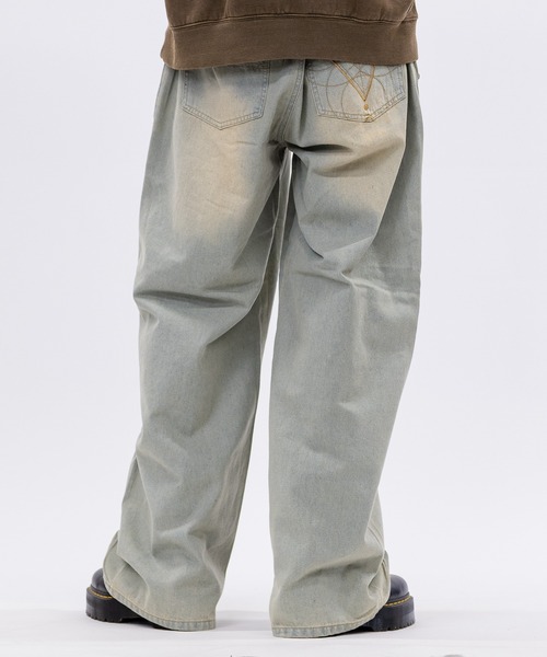 JOHN'S CLOSET（ジョンズクローゼット）の「【13】スタッズデザイン カーブデニム（デニムパンツ・メンズ・ブルー/ブラック/サックスブルー・LARGE/MEDIUM）」の19枚目の写真