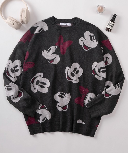 Disney(ディズニー)の「【71】【Disney/ディズニー】ミッキーマウス/ミニーマウス/101匹わんちゃん ジャガードニット(ニット/セーター・レディース・ブラック系その他/オフホワイト/ワイン/グレー系その他/ブラック系その他2/ピンク/ベージュ系その他/レッド系その他/グレー/ベージュ/ブルー/ブラック・M/L)」の4枚目の写真