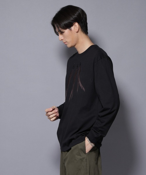 NANO universe（ナノユニバース）の「フェザー エンブロイダリー ロングスリーブTシャツ（Tシャツ/カットソー・メンズ・ホワイト/ブラック・L/M）」の11枚目の写真