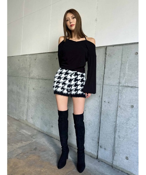 EGOIST（エゴイスト）の「千鳥柄シャギーニットショートパンツ（その他パンツ・レディース・ベージュ/ブラック・FREE）」の8枚目の写真