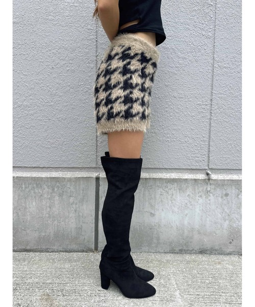 EGOIST（エゴイスト）の「千鳥柄シャギーニットショートパンツ（その他パンツ・レディース・ベージュ/ブラック・FREE）」の5枚目の写真